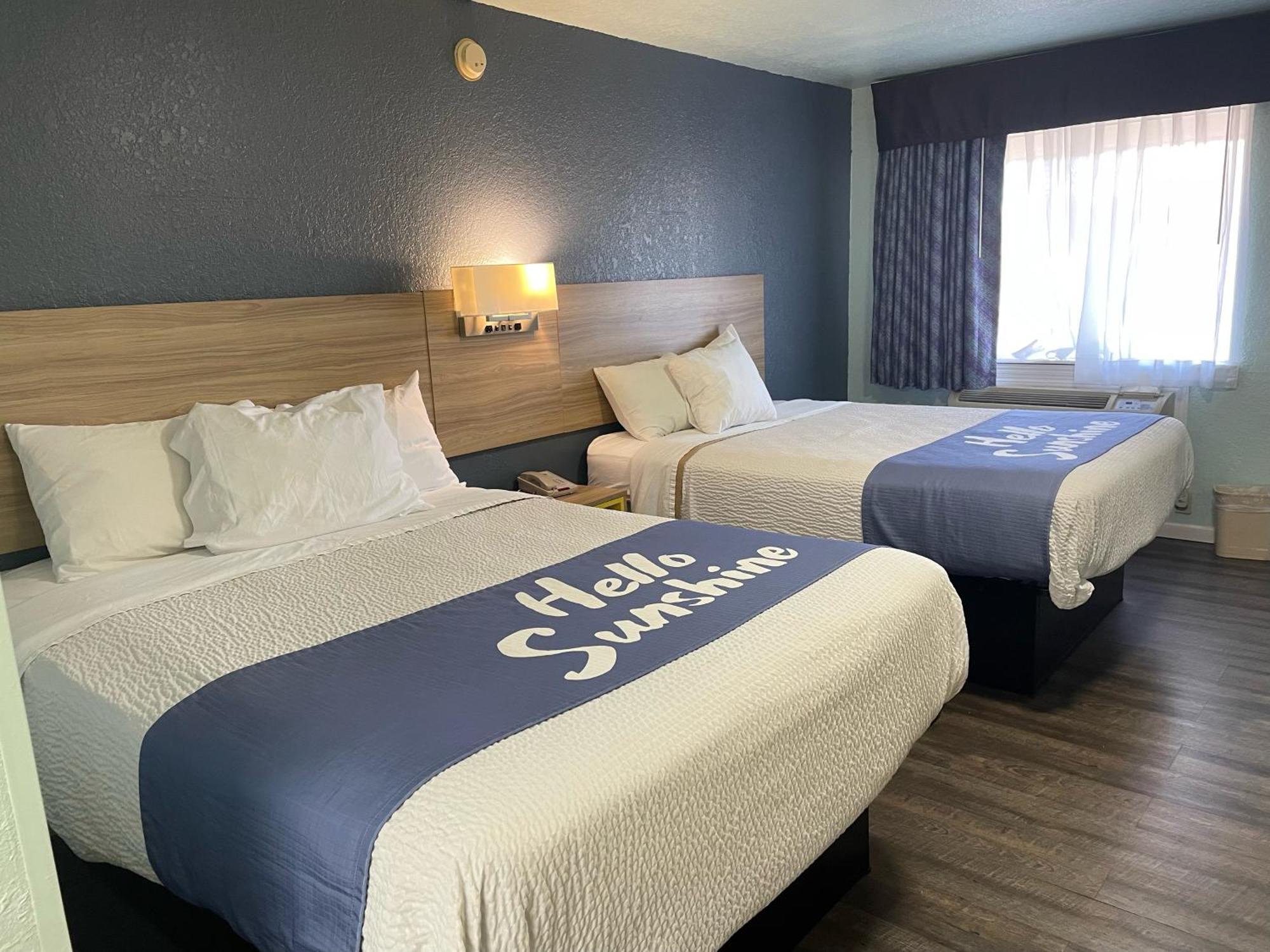 Days By Wyndham Hotel 3*