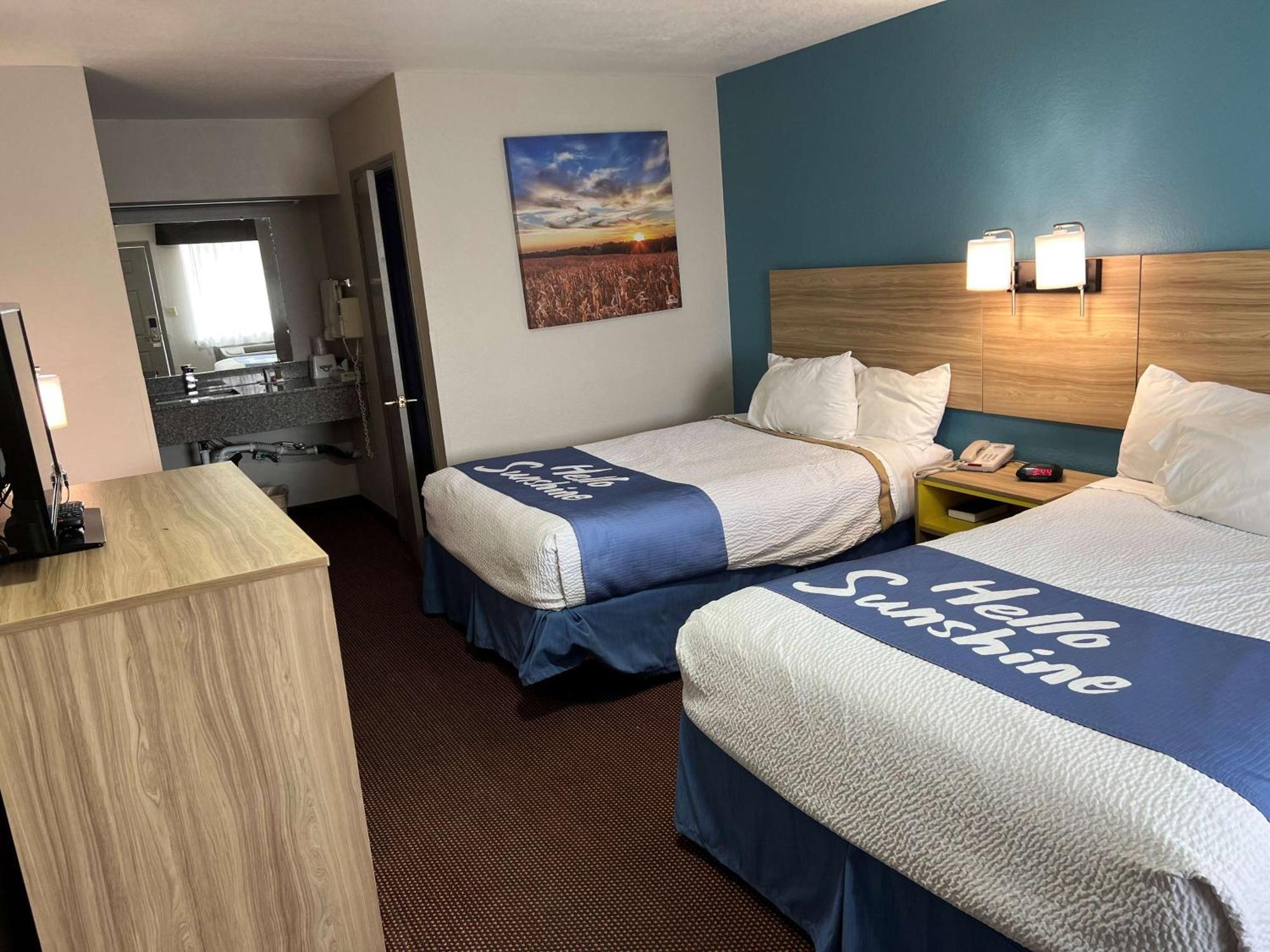 Days By Wyndham Hotel
